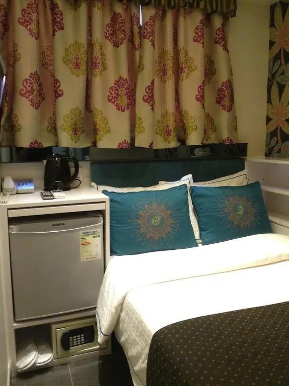 Seasons Hotel Гонконг Китай